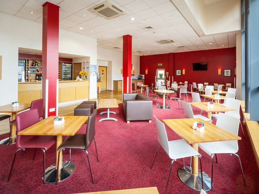 Travelodge Hatfield Central Restaurant photo